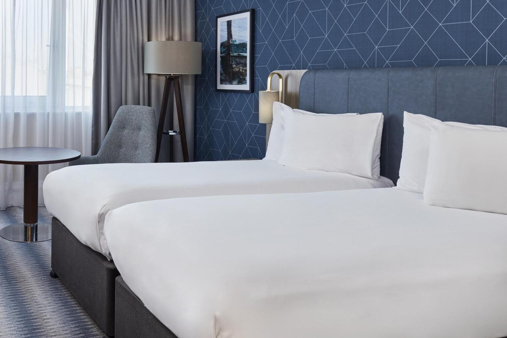 ลีโอนาร์โด โฮเต็ล เซาท์แฮมป์ตัน แกรนด์ ฮาร์เบอร์ Hotel เซาธ์แธมป์ตัน ห้อง รูปภาพ